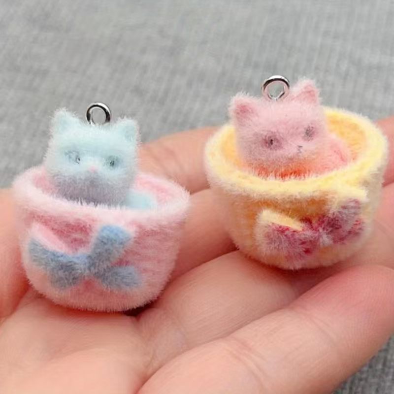 4 Stück 3D-Plüsch-Katzenanhäng – Resin Art Jewelry Kit Bewertung und Preis