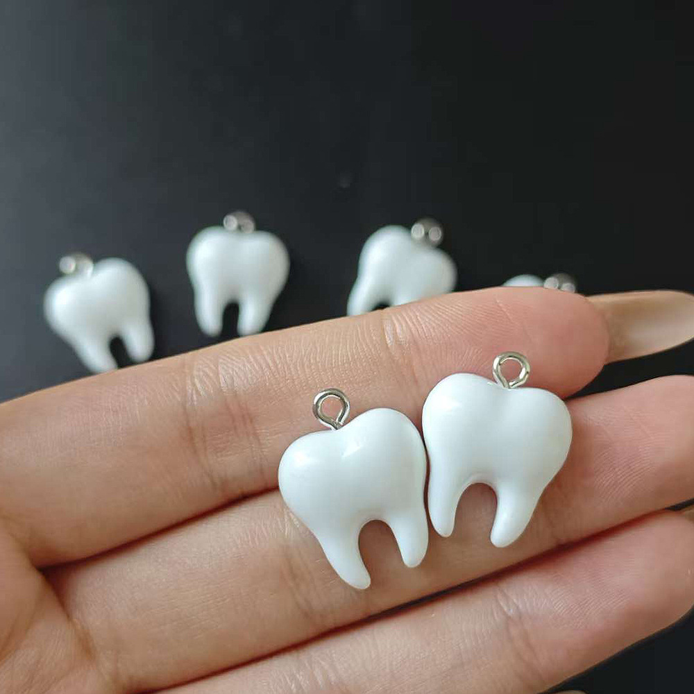 10 Stück niedliche weiße Zähne – Resin Art Earrings Bewertung und Preis
