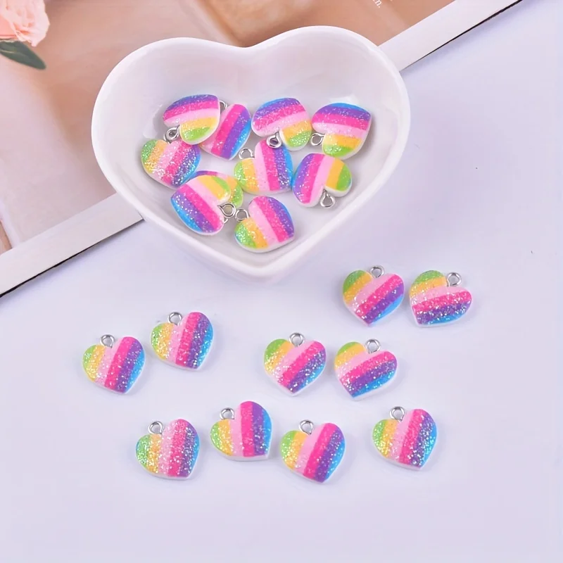 10 Stück bunte Herz-Harz-Anhän – Resin Art Jewelry Kit Bewertung und Preis